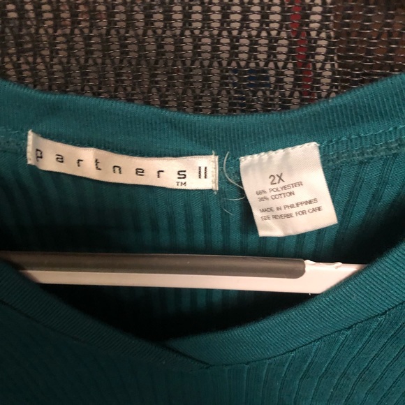 Partners by Mervyn’s Ribbed Tee- 524 *tee deal. $9 or 🦋 - Picture 2 of 3